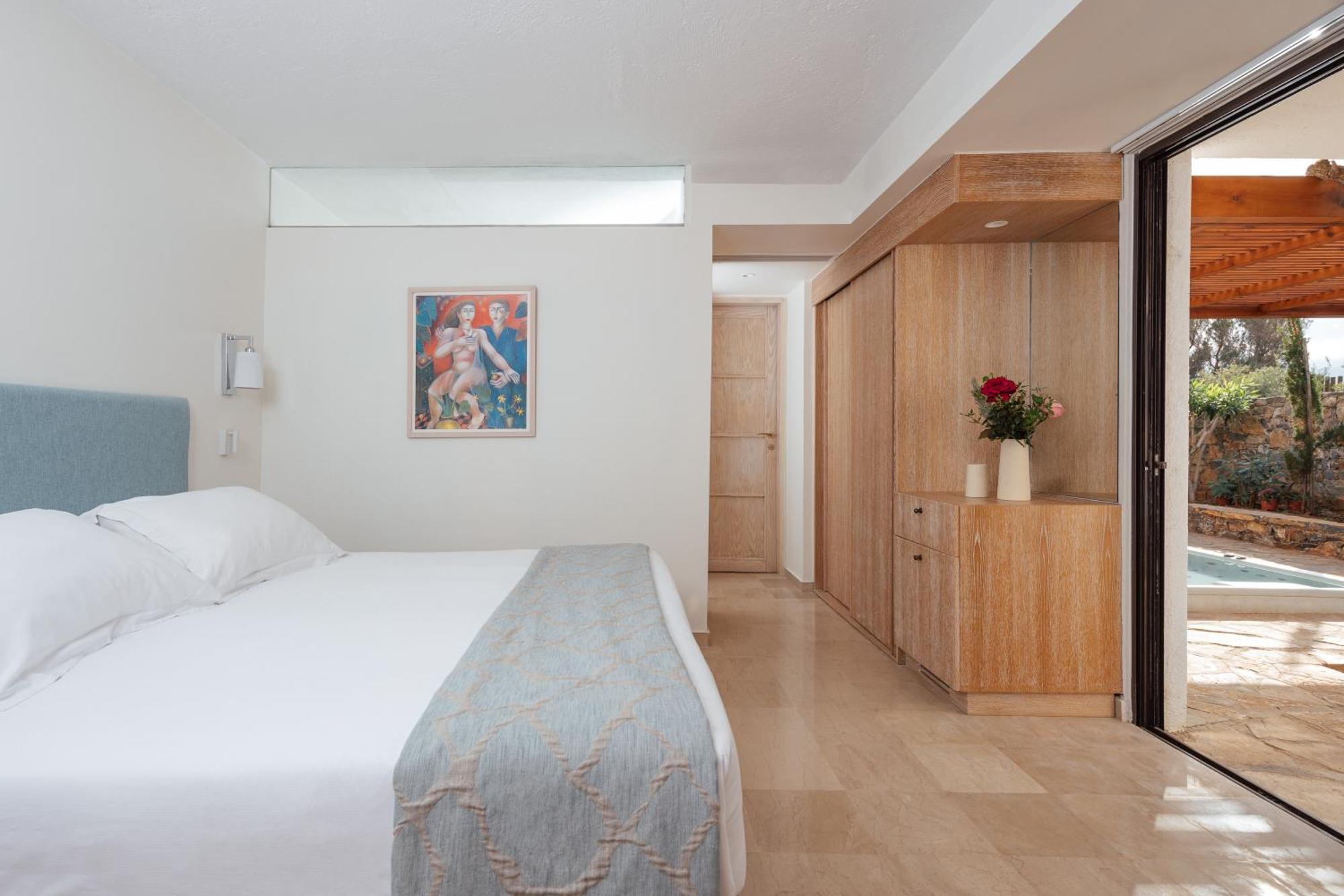 St. Nicolas Bay Resort Hotel & Villas Агиос-Николаос Экстерьер фото
